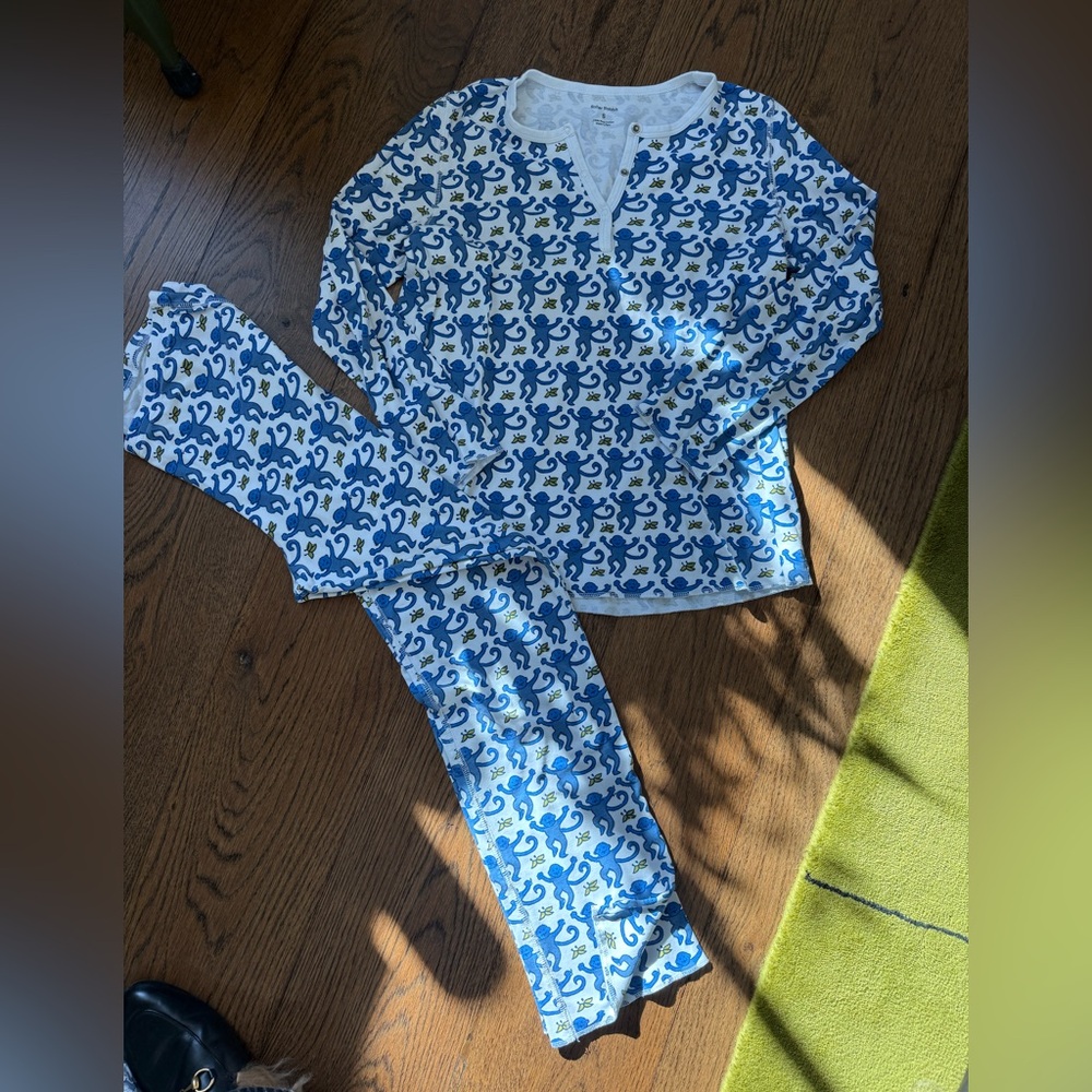 Roller rabbit pajamas size Small